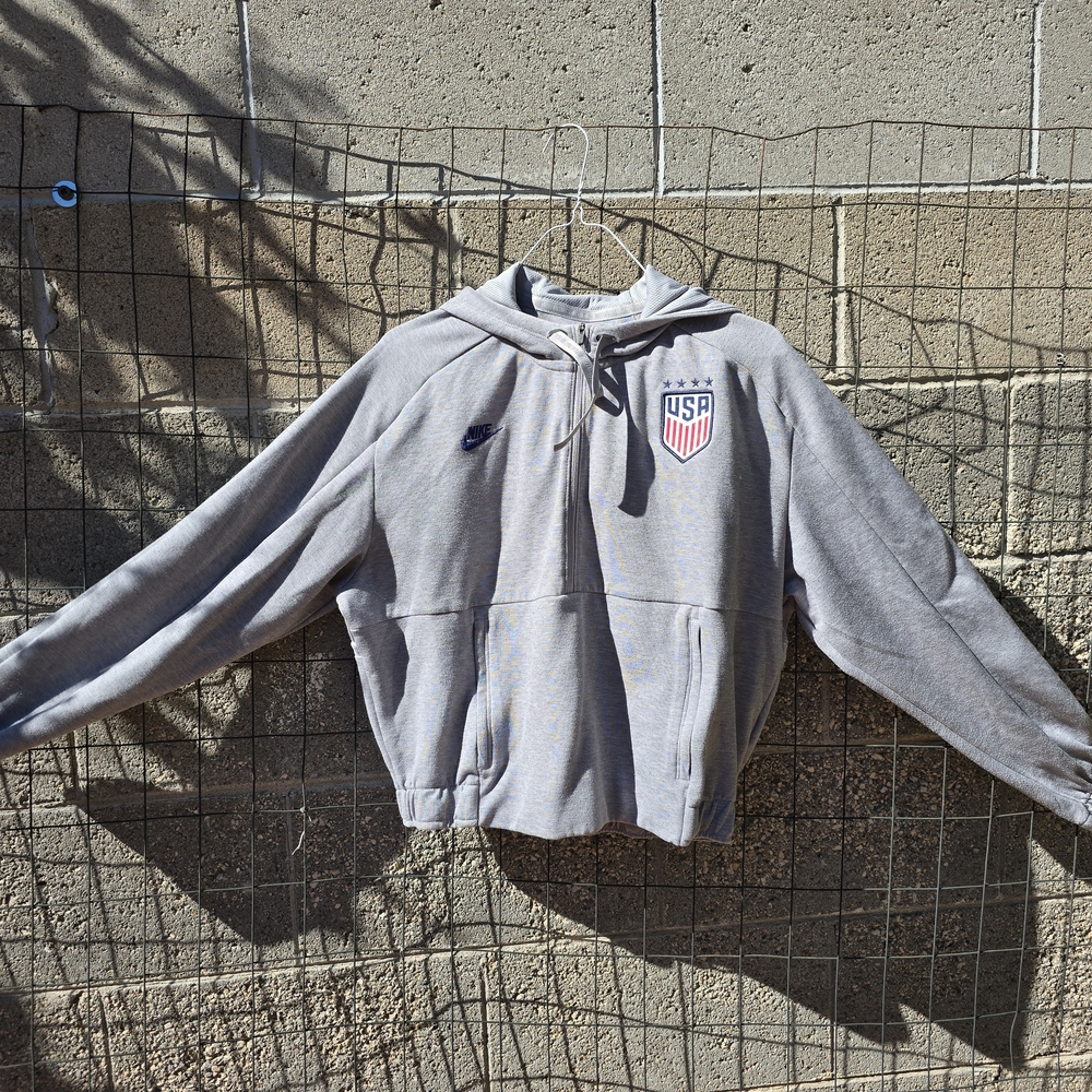 Nike USA WOMEN'S SOCCER Limited Edition Gray Dri-FIT Hoodie